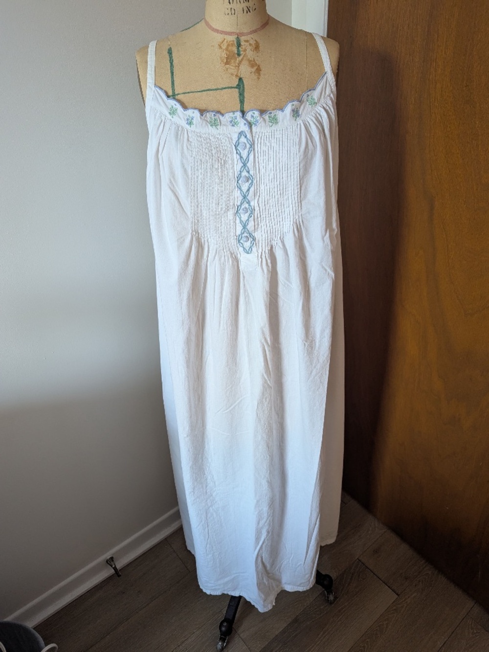 White 90's Romantic Cottagecore dress